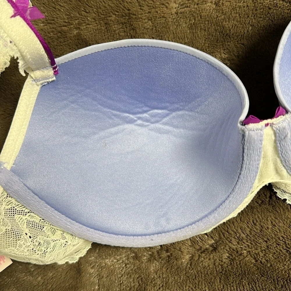 VICTORIAS SECRET Dream Angles Lined Demi Sz 32DDD